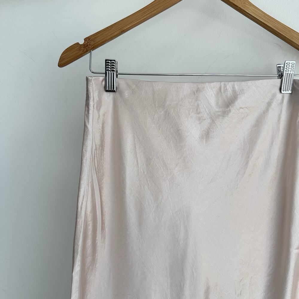 Babaton Cream Midi Skirt - Picture 3 of 7